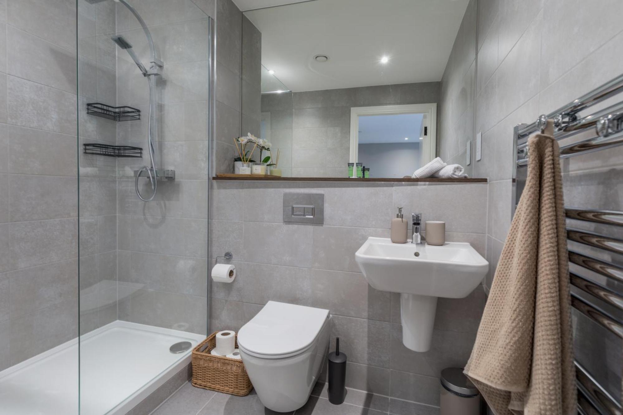 Springwell Suite - City Centre - Balcony & Pool Table - 3 Bed Leeds  Extérieur photo